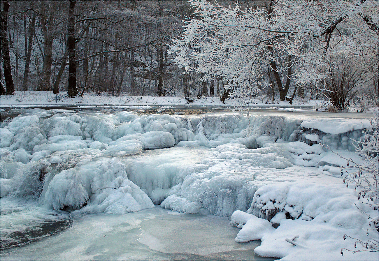 Eis an der Schwarza